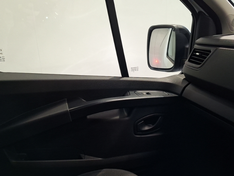 Renault Trafic Ll30 Blue Dci 130 Advance Safety Van White #16