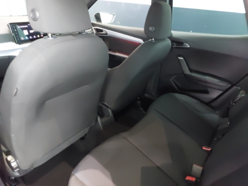Seat Arona 1.0 Tsi 110 Fr Black #6