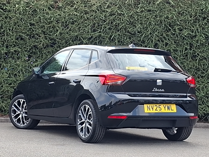 Seat Ibiza 1.0 Tsi 115 Xcellence Dsg Black #2