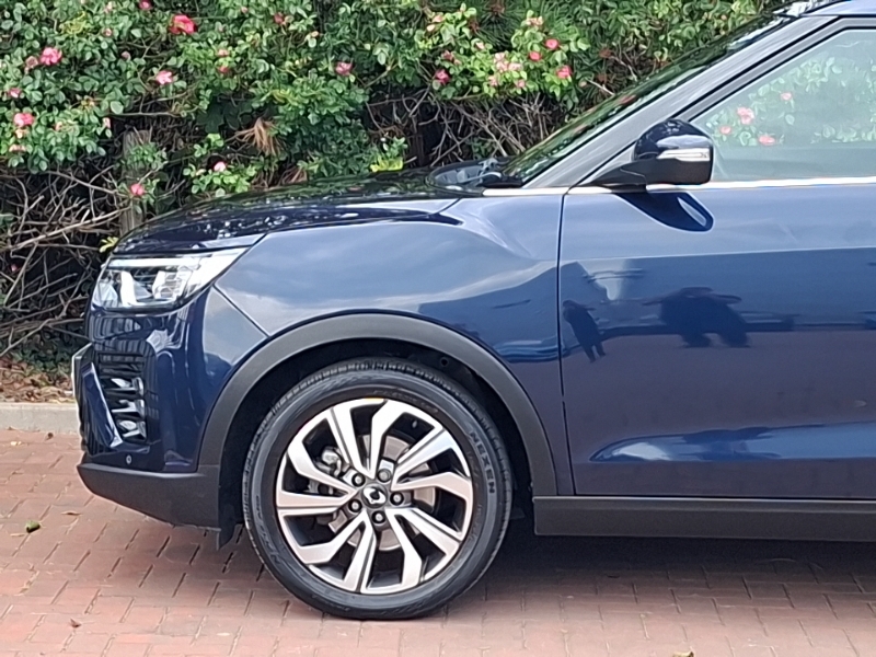 SsangYong Tivoli Hatchback Grey #19