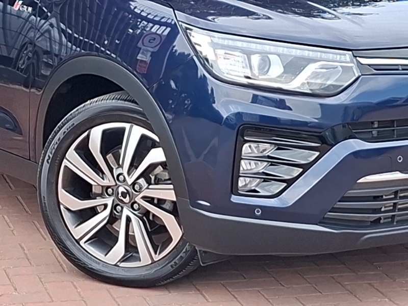 SsangYong Tivoli Hatchback Grey #20