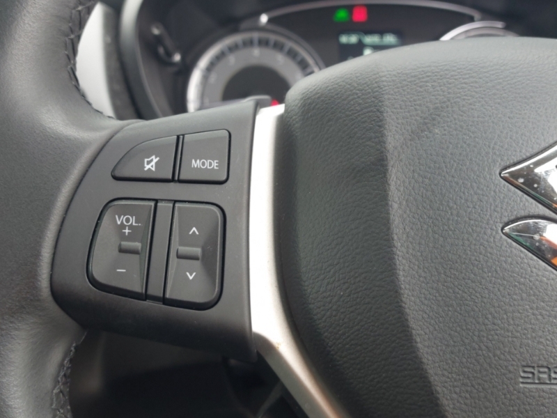 Suzuki S Cross 2023 23 Motion #12