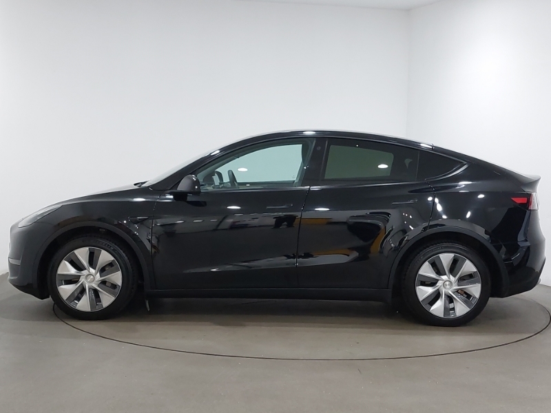 Tesla Model Y Long Range Awd GJ23JTU Black #4