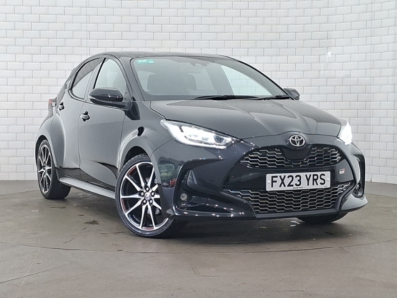 Toyota Yaris 1.5 Hybrid Gr Sport Cvt Black