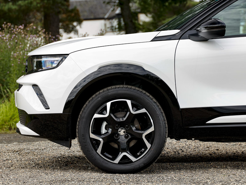 Vauxhall Mokka Suv White #20
