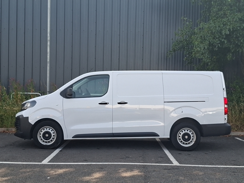 Vauxhall Vivaro 3100 2.0D 145Ps Pro H1 Van Grey #4