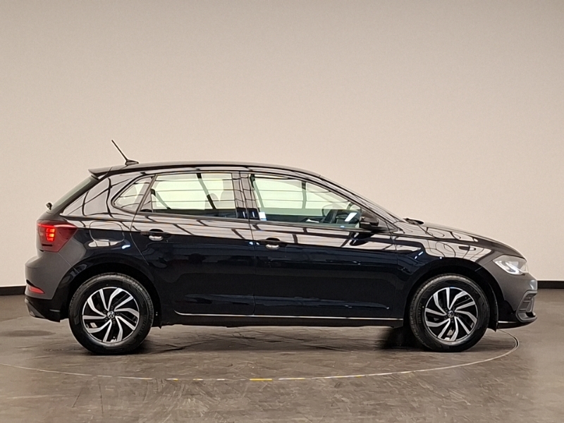 Volkswagen Polo 1.0 Tsi Life SH72BKX Black #3