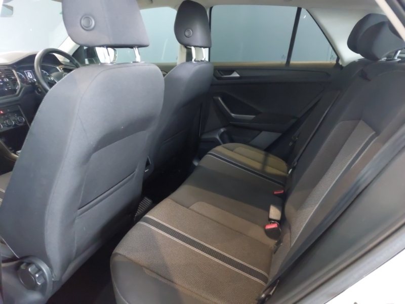 Volkswagen T-Roc 1.0 Tsi Design NC19YYH White #6