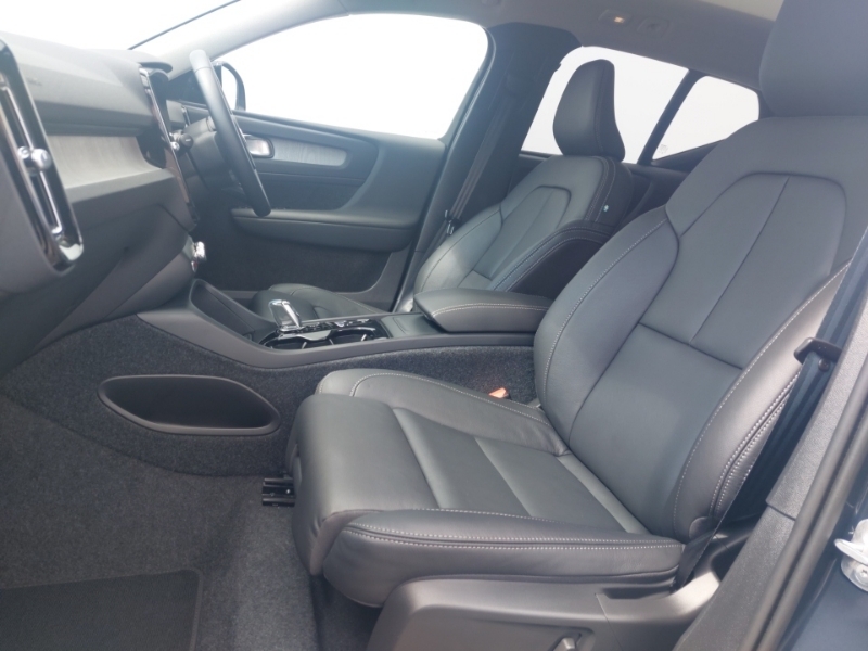 Volvo XC40 2.0 B3p Ultra Dark SY75MMJ Blue #5