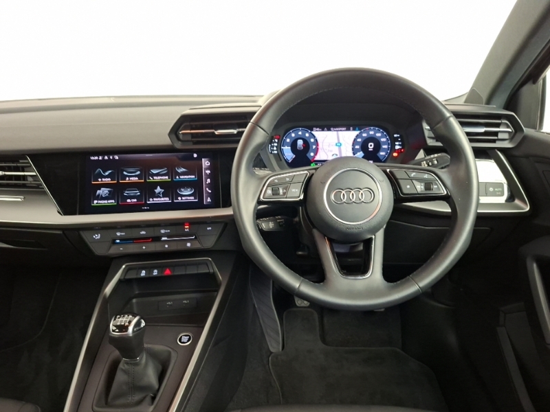 Audi A3 30 Tfsi Technik Black #5