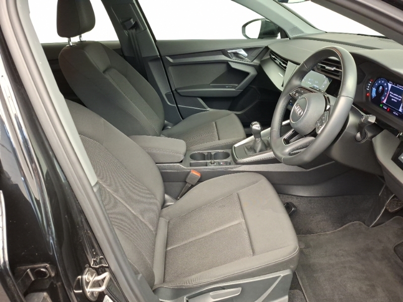 Audi A3 30 Tfsi Technik Black #6