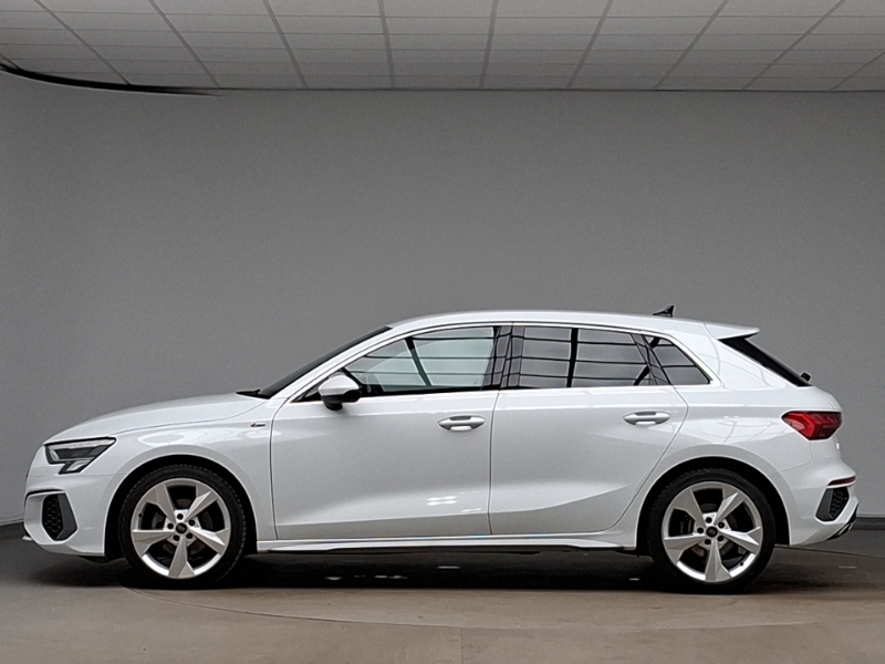 Audi A3 35 Tfsi S Line S Tronic GD73KCY White #4