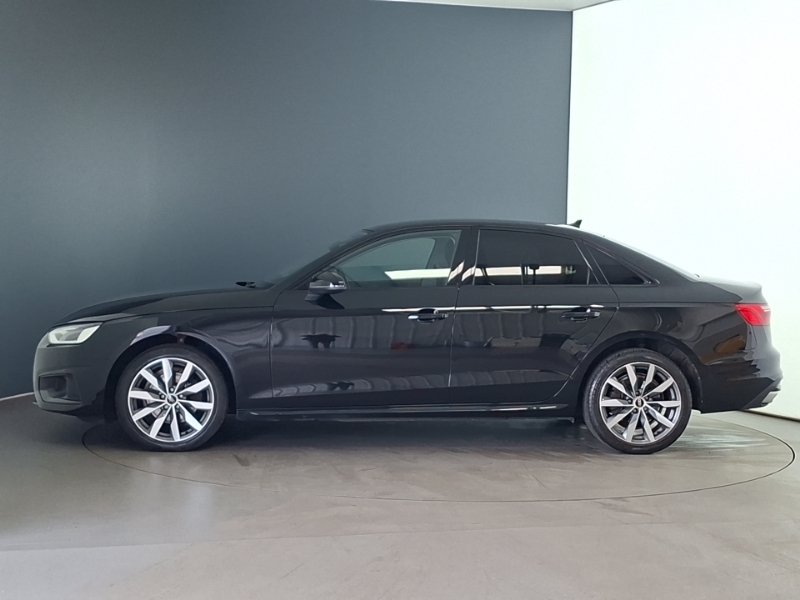 Audi A4 35 Tdi Sport Edition S Tronic NJ71GPV Black #4