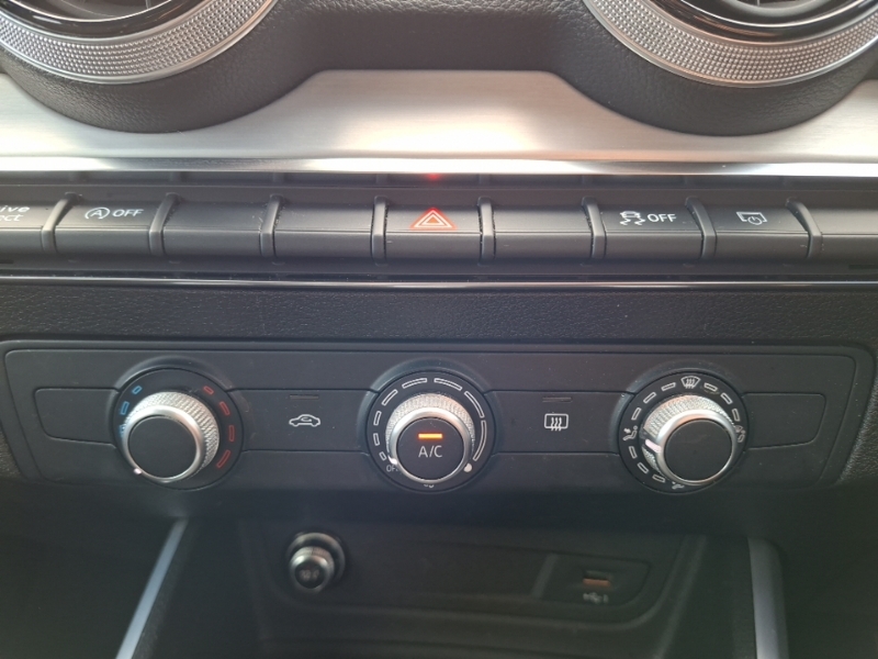 Audi Q2 35 Tfsi Sport White #13