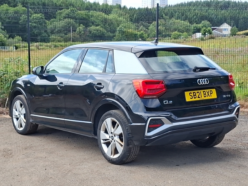 Audi Q2 35 Tfsi S Line S Tronic Black #2