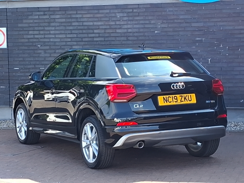 Audi Q2 30 Tdi S Line Black #2