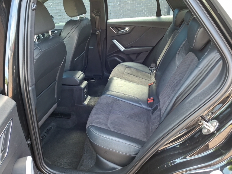 Audi Q2 30 Tdi S Line Black #6
