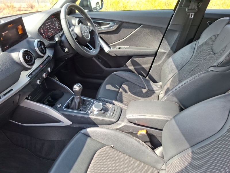 Audi Q2 35 Tfsi S Line Black #5