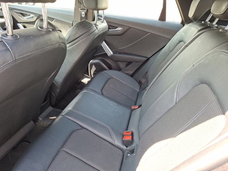 Audi Q2 35 Tfsi S Line Black #6