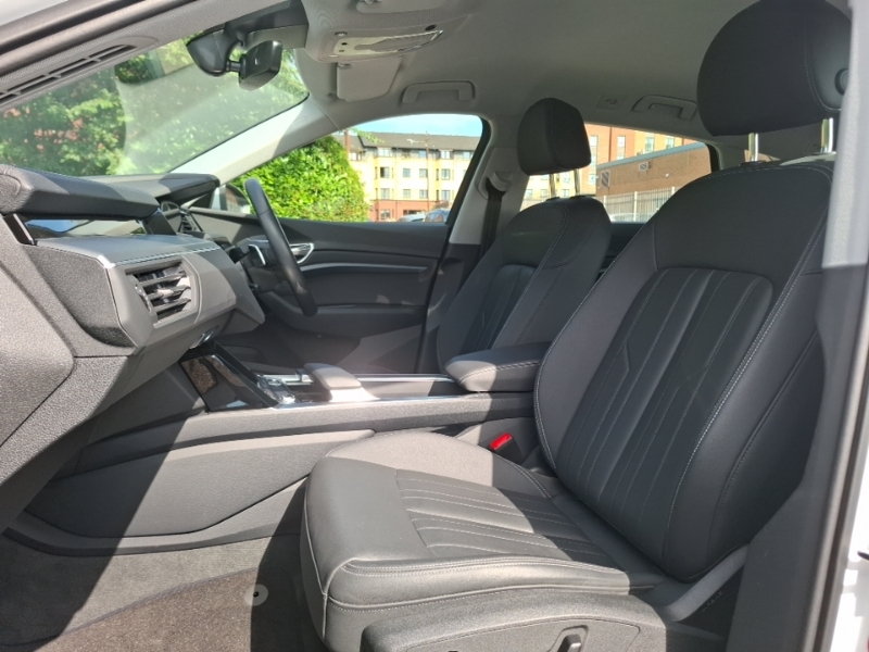 Audi Q8 e tron 250Kw 50 Quattro 95Kwh Sport White #5