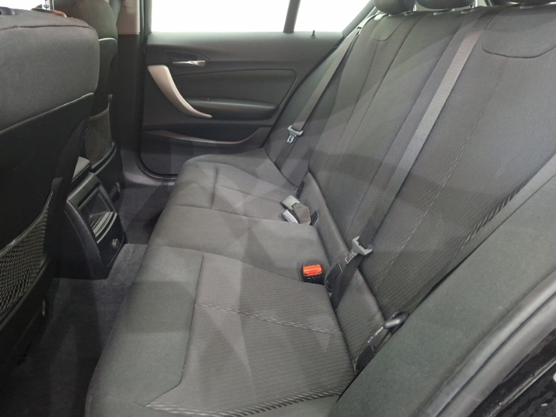 BMW 1 Series 116D Se Business Navservotronic Black #6