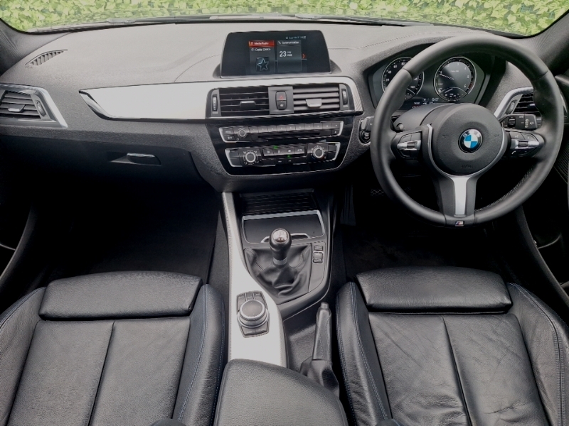 BMW 1 Series 118D M Sport Navservotronic Black #4