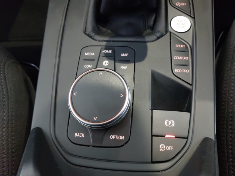 BMW 1 Series Xdrive Black #14