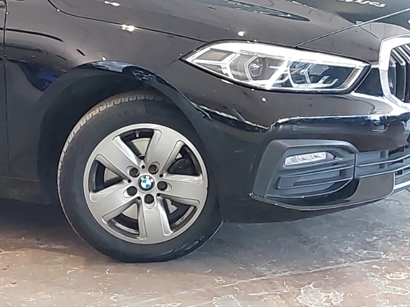 BMW 1 Series Xdrive Black #17