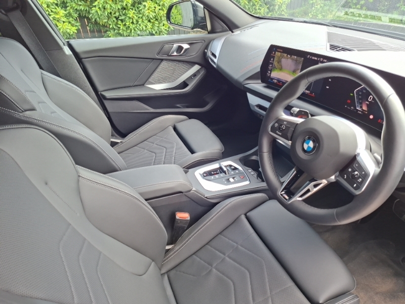BMW 2 Series 220 M Sport Step Black #6