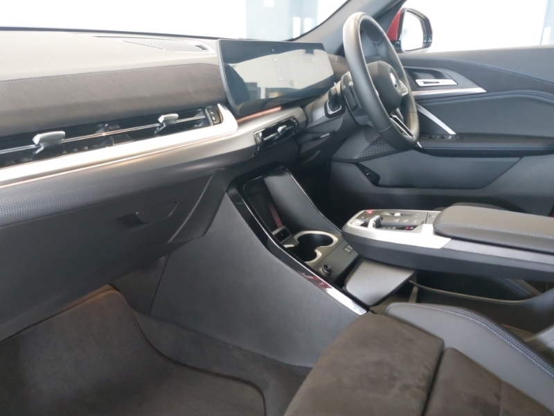 BMW iX2 150Kw Edrive20 Shadow Edition 65Kwh Grey #7
