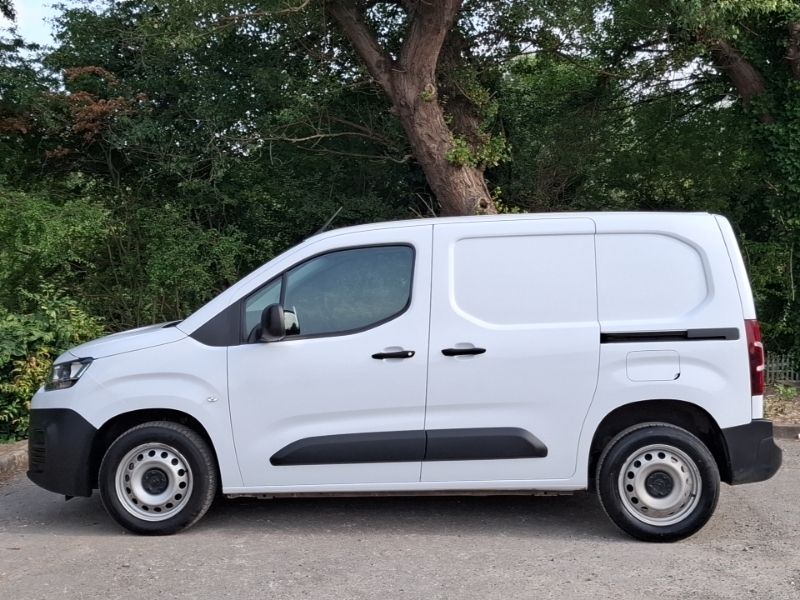 Citroen Berlingo 1.5 Bluehdi 1000Kg Enterprise Ed 100Ps 6 Speed Ss White #4