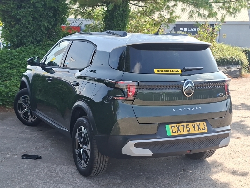 Citroen C3 Aircross 83Kw Standard Range Plus 44Kwh CX75YXJ Green #2