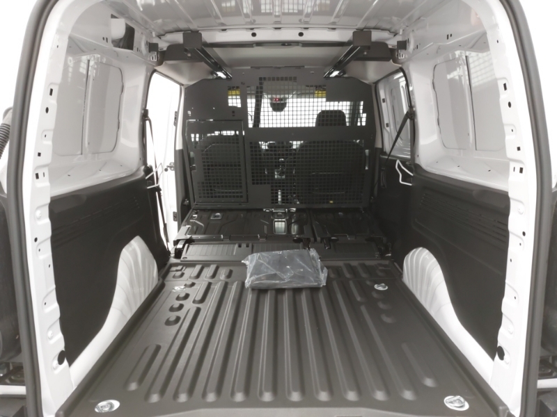 Citroen Berlingo 1.2 110 Plus M Blue #17