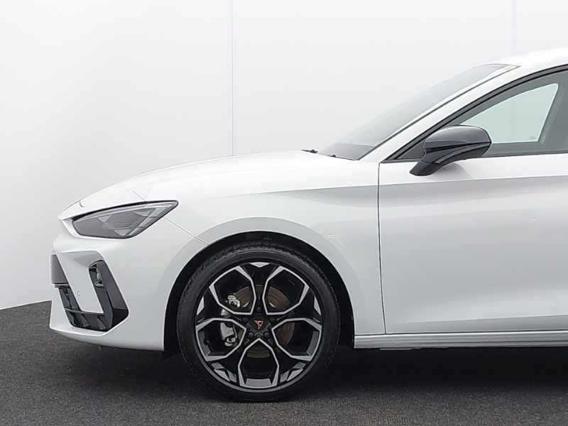 Cupra Leon 1.5 Etsi V3 Hatchback Hybrid Dsg 150 P Grey #19