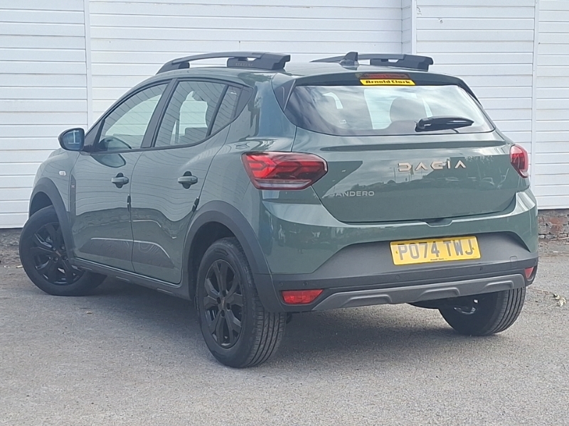 Dacia Sandero Stepway 1.0 Tce Extreme Cvt Green #2
