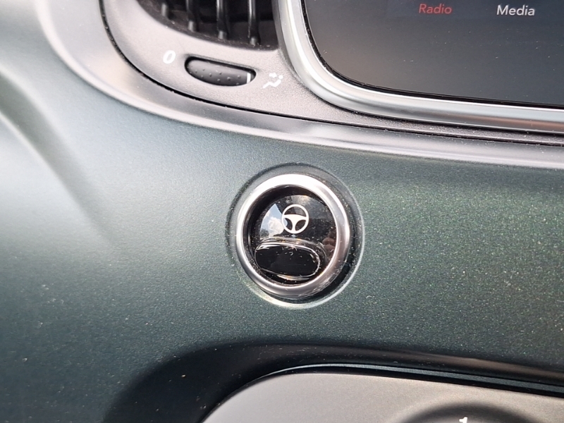 Fiat 500 Lounge Black #16