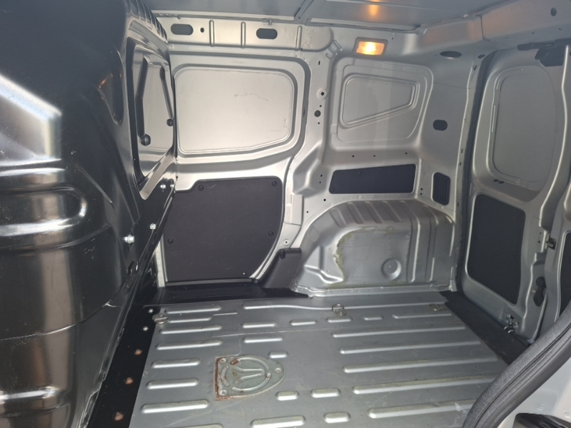 Fiat Fiorino 1.3 16V Multijet Tecnico Van Start Stop Silver #6