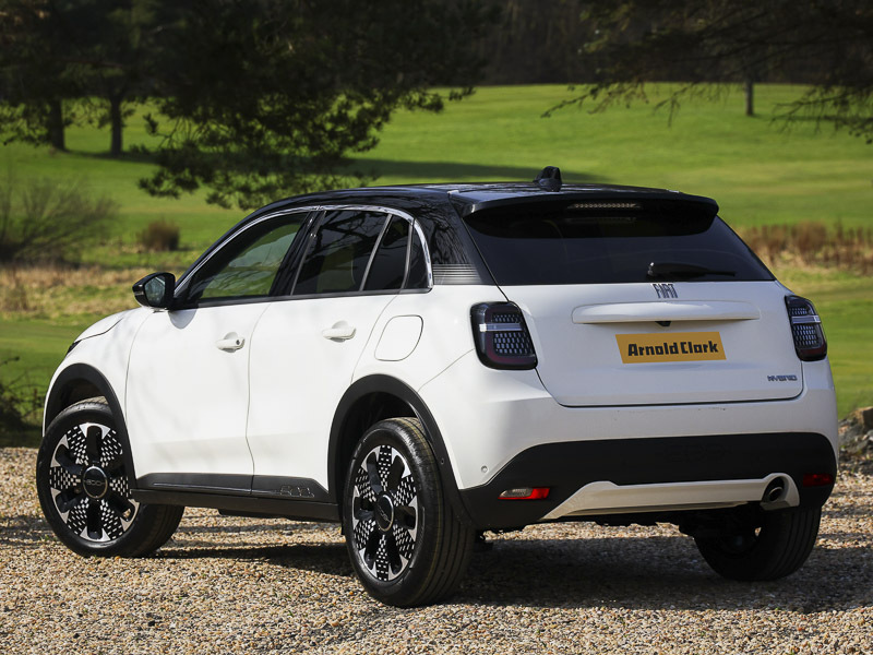 Fiat 600 1.2 Mhev Hybrid Dct White #2