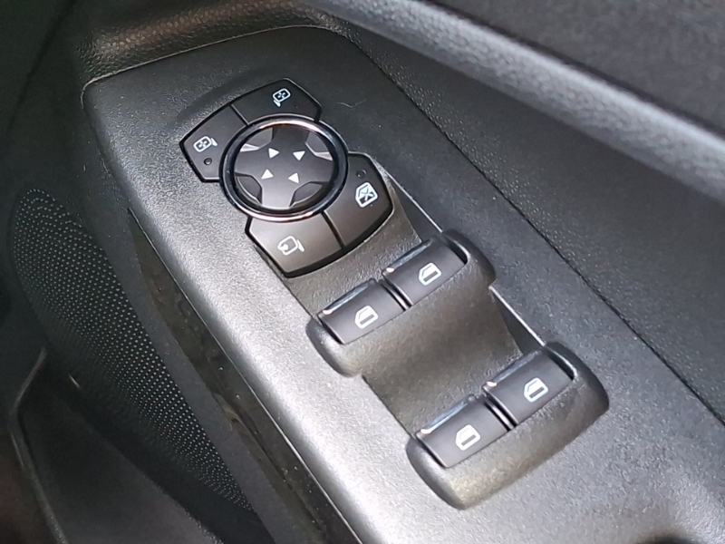 Ford Ecosport Titanium Black #15
