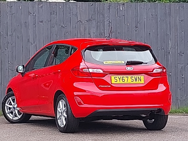 Ford Fiesta 1.1 Zetec Red #2