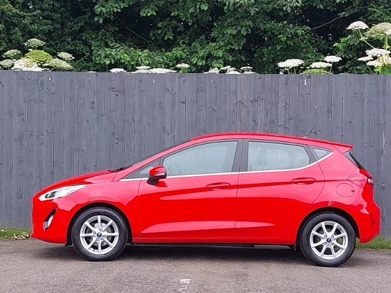 Ford Fiesta 1.1 Zetec Red #4