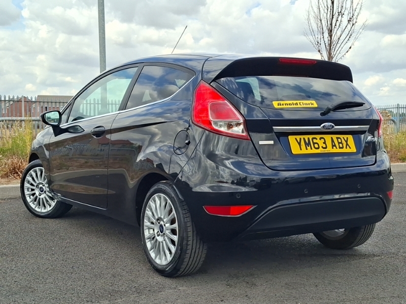 Ford Fiesta 1.25 Style With Usb Connection,hill Launch Ass Red #2