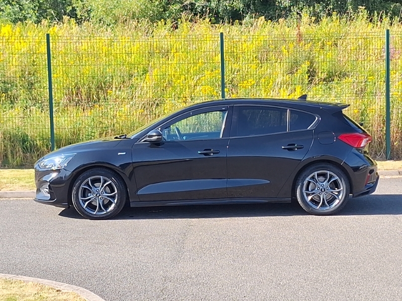 Ford Focus 1.5 Ecoblue 120 St-line Black #4