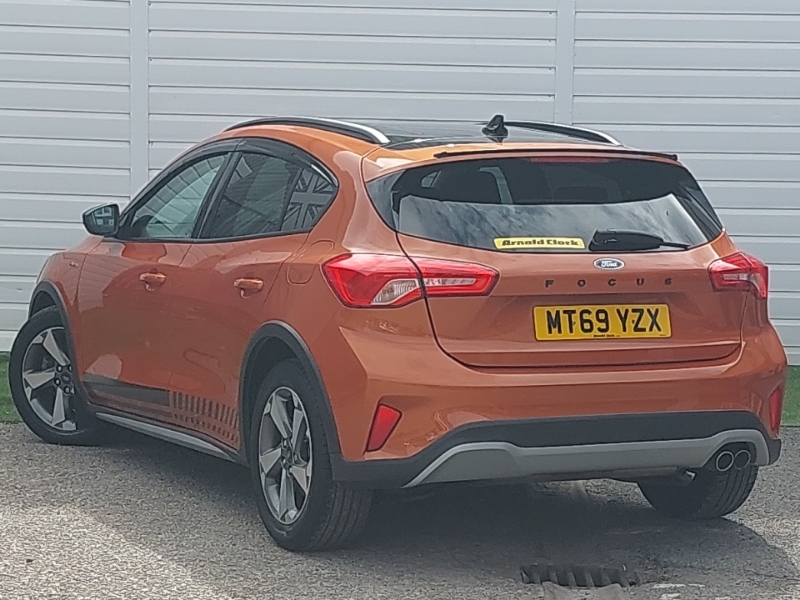 Ford Focus 1.0 Ecoboost 125 Active Orange #2
