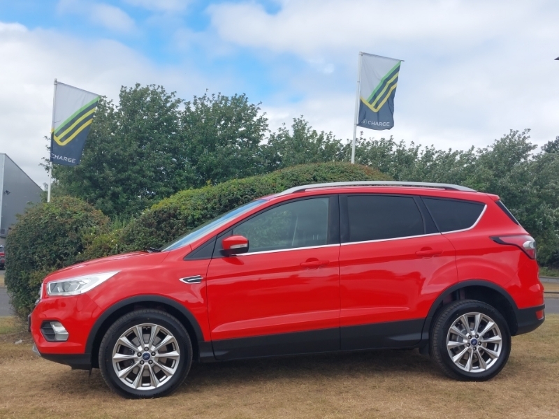 Ford Kuga 2.0 Tdci Titanium Edition 2Wd Red #4