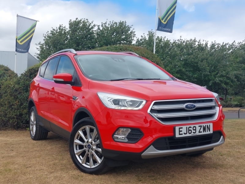 Ford Kuga 2.0 Tdci Titanium Edition 2Wd Red