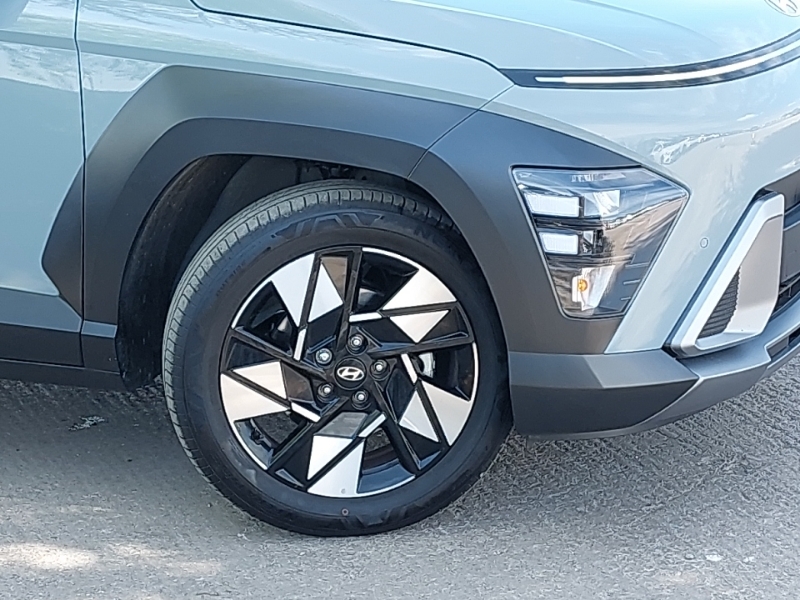 Hyundai Kona Ultimate White #20
