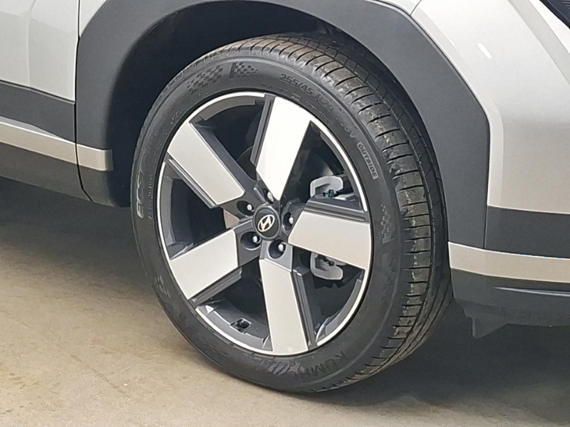 Hyundai Santa Fe Calligraphy Black #20