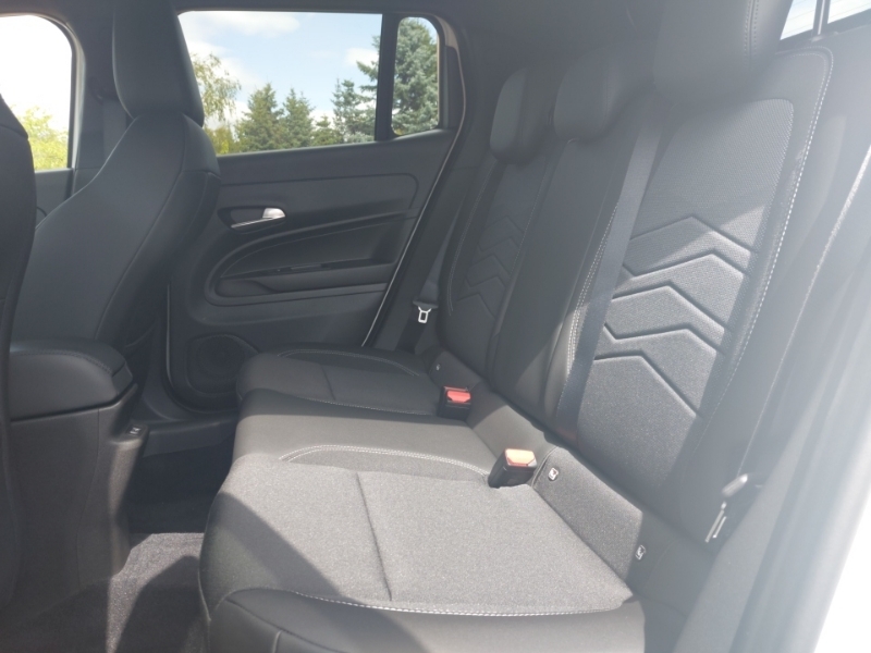 Jeep Avenger 1.2 Summit White #6