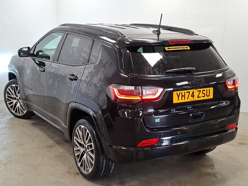 Jeep Compass 1.5 T4 E-torque Hybrid Altitude Dct Black #2